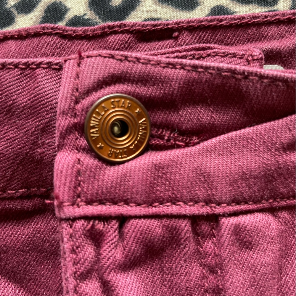 Vanilla star Jrs raspberry denim shorts, size 17 - Picture 3 of 9